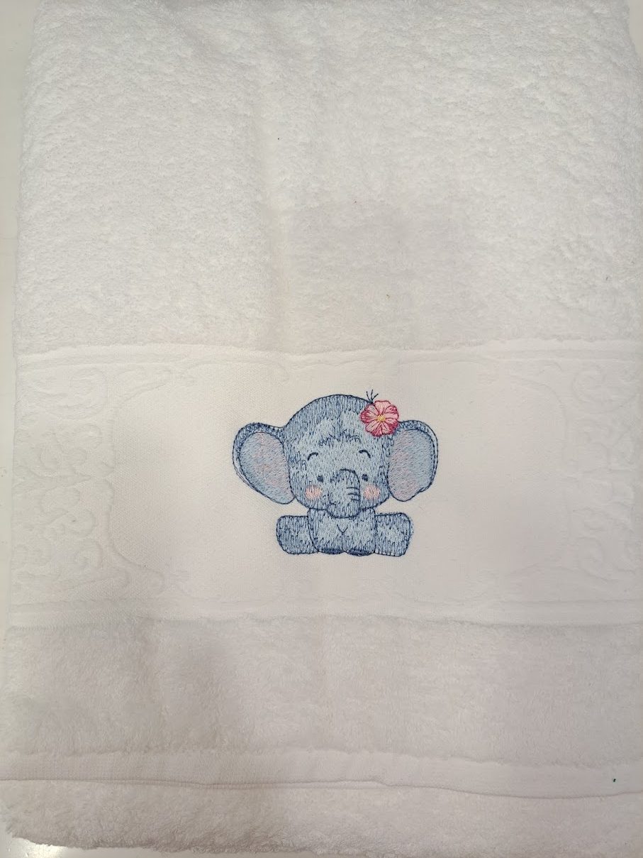 toalla elefante bordado azul